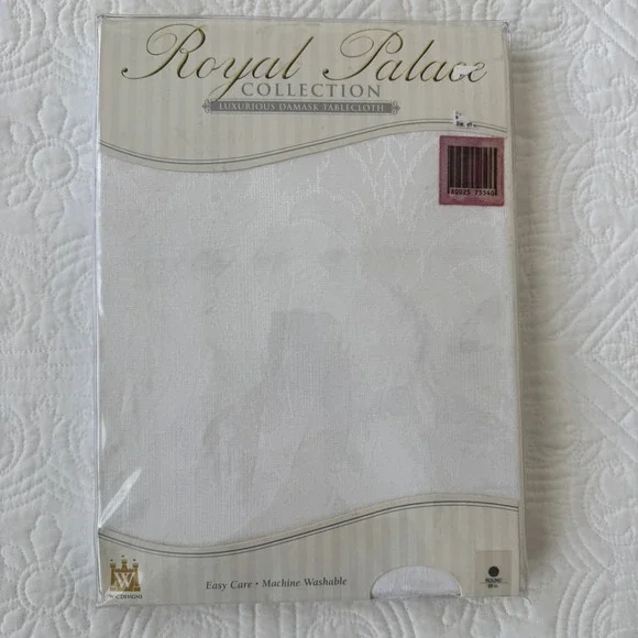 Royal Palace Collection White Damask Tablecloth 90 Inch Round‎ Floral NWT