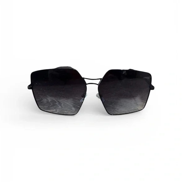 Black Geometric Sunglasses