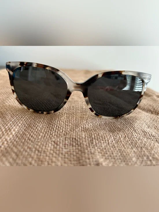 Warby Parker Tortoiseshell Sunglasses -Black Lenses, Tortoise Frames, White Case