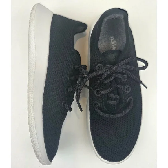 Allbirds Tree Runners Womens Size 7 Black White Lightweight Sustainable Sneakers