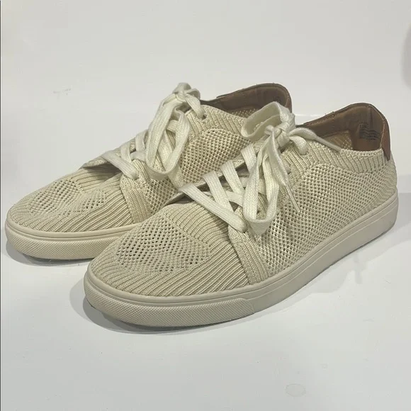 Lucky Brand Luika Tie Sneakers Size 10
