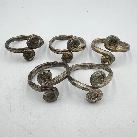Set of 5 Hand-Forged‎ Metal Napkin Rings Rustic Spiral Scroll Design 2.5