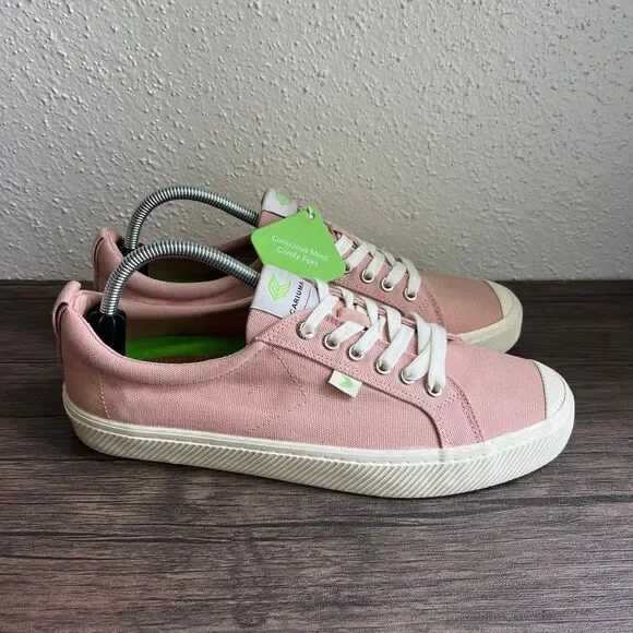 Cariuma Oca Low Canvas Sneakers Pink Bamboo Vegan Rio Womens 11.5 / Mens 10‎