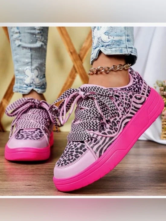Pink Black Patterned Platform Sneakers Women’s 7.5 Fits 6.5–7 NWT Streetwear Y2K