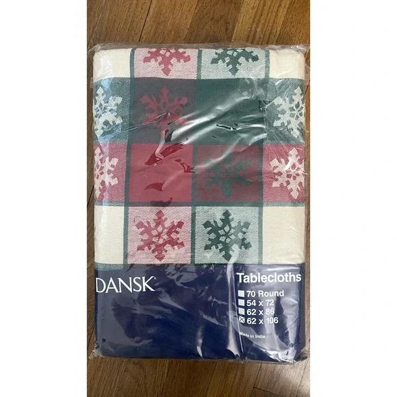 Dansk Snowflake Holiday Christmas Tablecloth 62x106 Red Green Cream Cloth - NIP