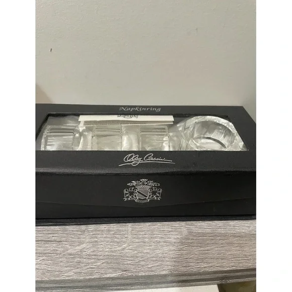 Oleg Cassini Crystal Napkin Rings Set of 4 Casa Cassini Home Collection Clear