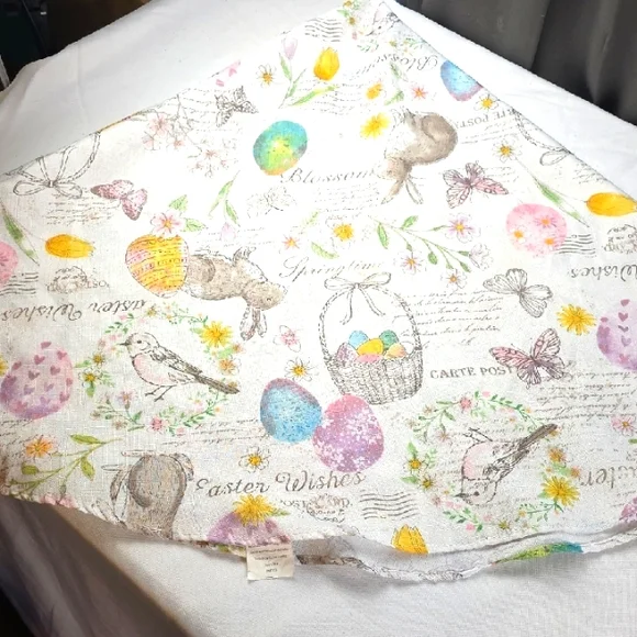 Easter Themed Tablecloth Oval*66x60*Rabbits Eggs Baskets Birds Cream/Pastels EUC