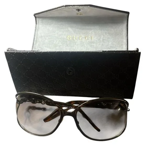 Vintage Y2K Designer Luxury Gucci Brown Bronze Marina Chain Women's Sunglasses