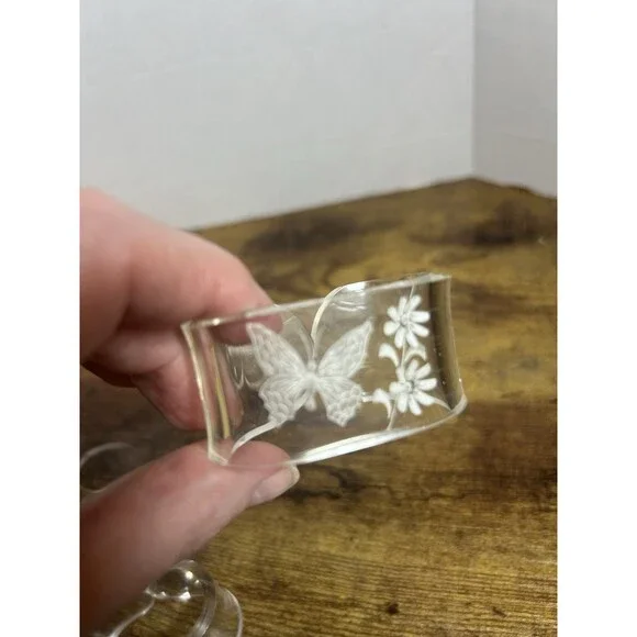 Vintage Clear Plastic Napkin Rings Holder Butterfly Floral Etched Boho Set of 4