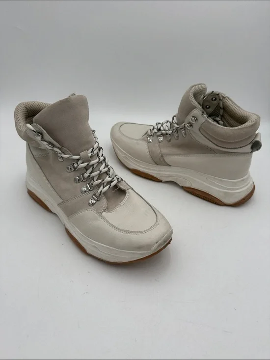 Steve Madden X Winnie Harlow sneakers women 10M  glorey High-Top Casual  leather