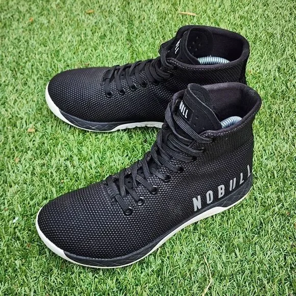 NOBULL - Womens Athletic Shoes - SIZE 8