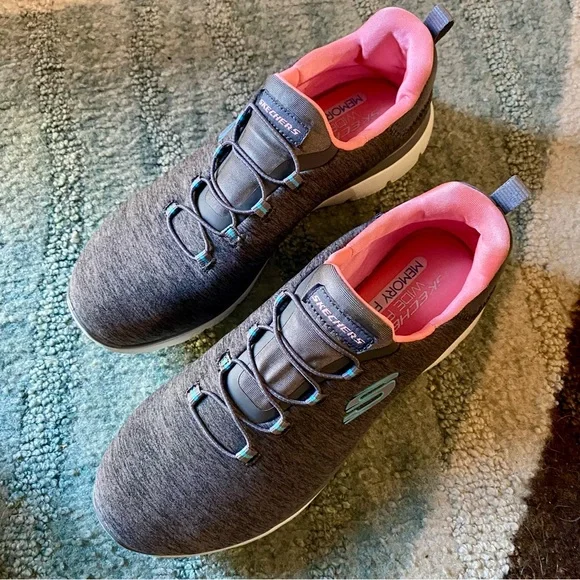 Skechers 8W Summits - Quick Getaway
