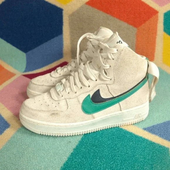 Nike Air Force 1 High SE Women's‎ Shoes Sesame-Neptune Green DO9460-100 Size 7.5