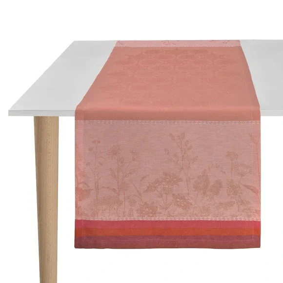 Le Jacquard‎ Francais Instant Bucolique Table Runner Pink 20