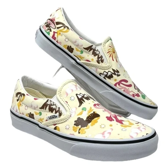 VANS Classic Slip On Sneakers Women's Size Skate Canvas White Shoes VN000BVZFRL