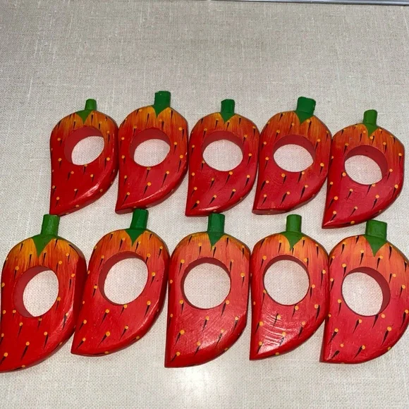 Vintage Wooden Strawberry Napkin‎ Rings Set (10)