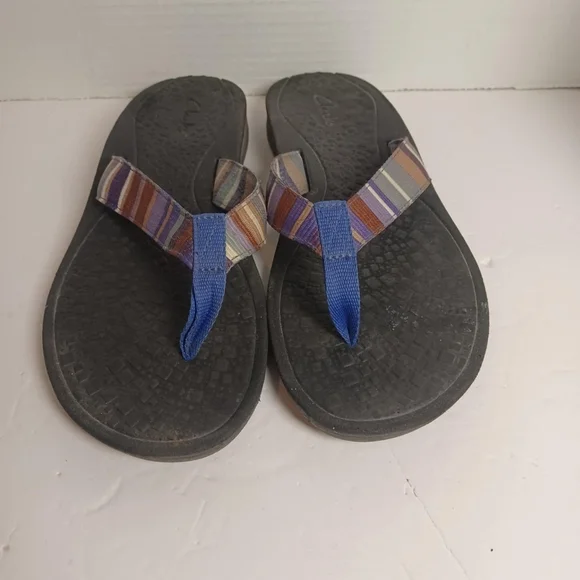 Clarks Men's Thong Flip Flops Sandals Comfort Thick Sole Striped Strap‎ SZ 10
