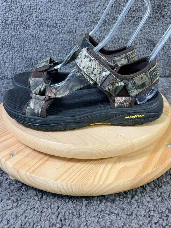 Skechers Lomell Rip Tide Sandals Mens Sz 10 Mossy Oak Waterproof Vibram Fishing