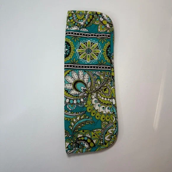 Vera Bradley Peacock Paisley Print Soft Padded Flat Iron Cover Case Travel