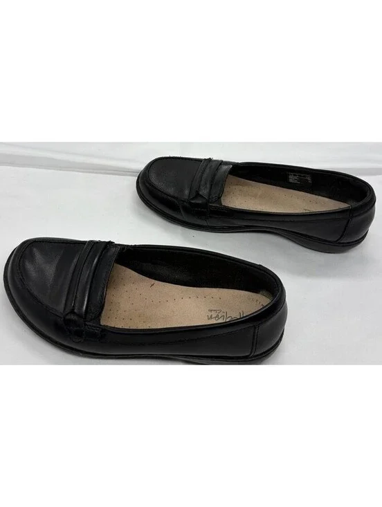 Collection By Clark’s Ladies Slip On Black Loafer Shoes Size 6.5