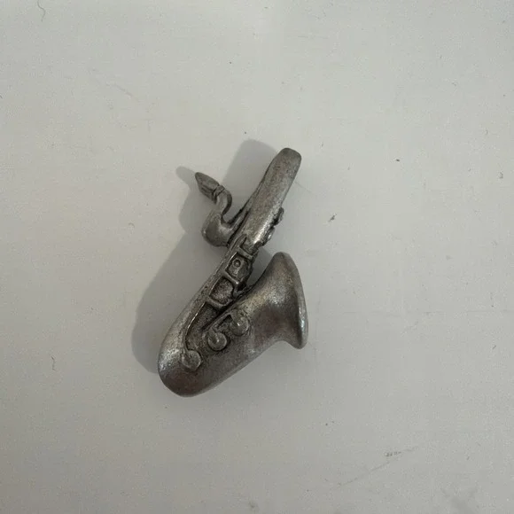 Clue The Simpsons Saxophone Weapon Token Replacement Pieces Parts Monopoly 2000