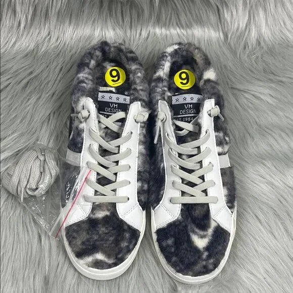 NWT Vintage Havana Gray and White Furry Slip-On Sneakers