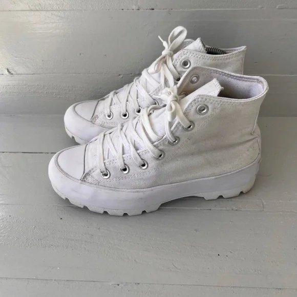 Converse Chuck Taylor All Star Shoes Women's 7.5 White Lugged High Top 565902C