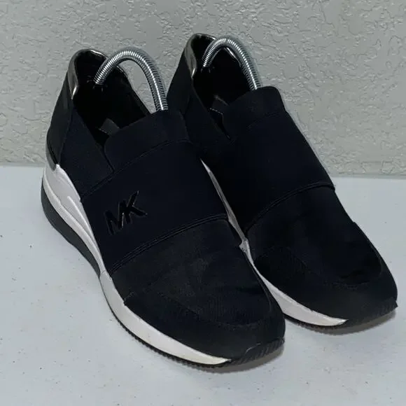 MICHAEL KORS MK WOMEN'S BLACK SLIP ON TRAINER ATHLETIC SHOES SNEAKERS SIZE 10M