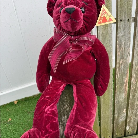 Dakin Stuffed Plush Red Embossed Velvet Velour Teddy Bear Swirl Heart‎ NWT H