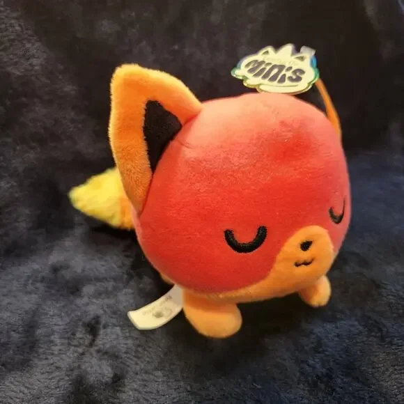 Tee Turtle 2017 Rare Collectible Red Fire Fox Kitsune Plush