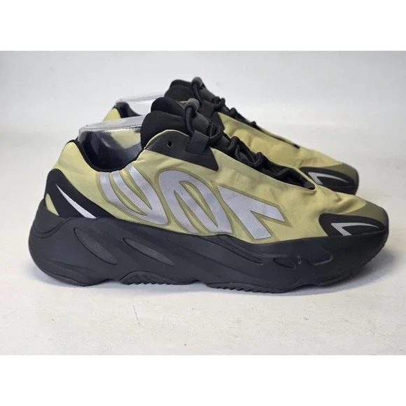 Adidas Yeezy 700 MNVN‎ Men's Sneakers Size 8 Green Black Resin Boost Shoes