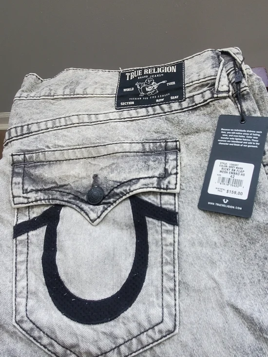 True Religion Men’s Light Gray Slim Jeans with Black Horseshoe Size 42