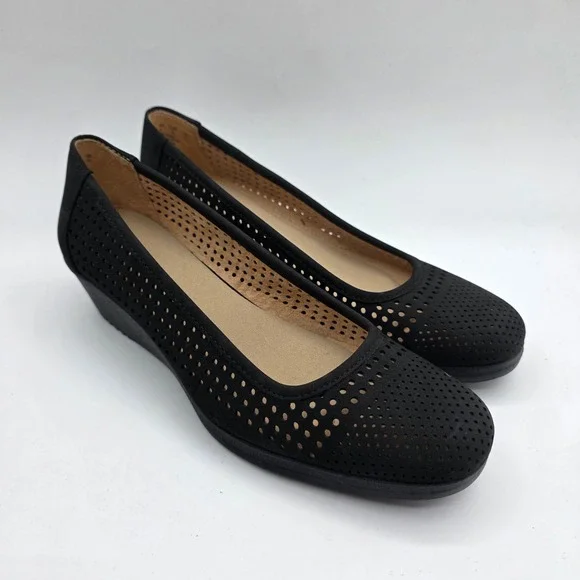 Naturalizer Becky Black Perforated Wedge Pumps Womens 8M Round Toe Shoes 92081