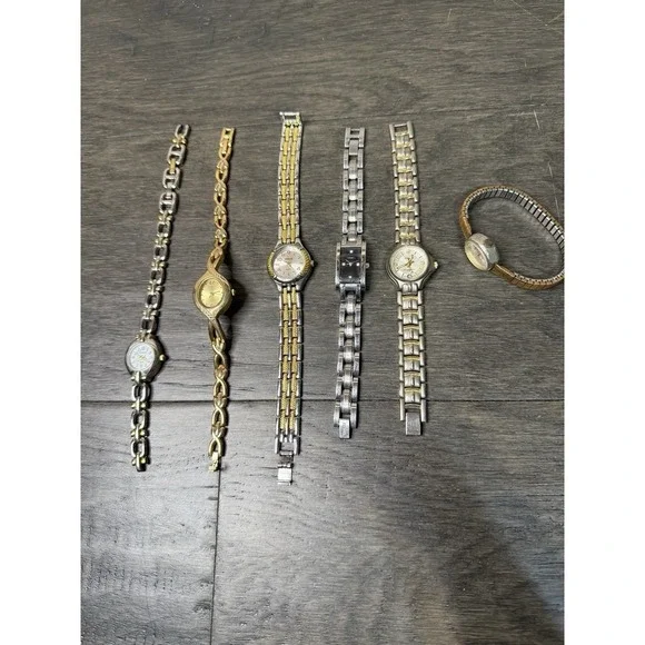 Vintage Womens Wristwatch Lot Of 7 For Parts/Repair Various Brands