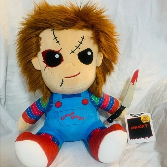 NWT‎ Child’s Play Chucky 16” Shake Action Plush Doll. Batteries Included