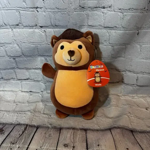Squishmallows Wade Werewolf Hug Me Plush