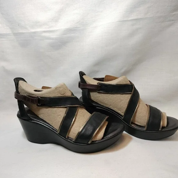 Naot Gesture Leather Strappy‎ Wedge Sandals