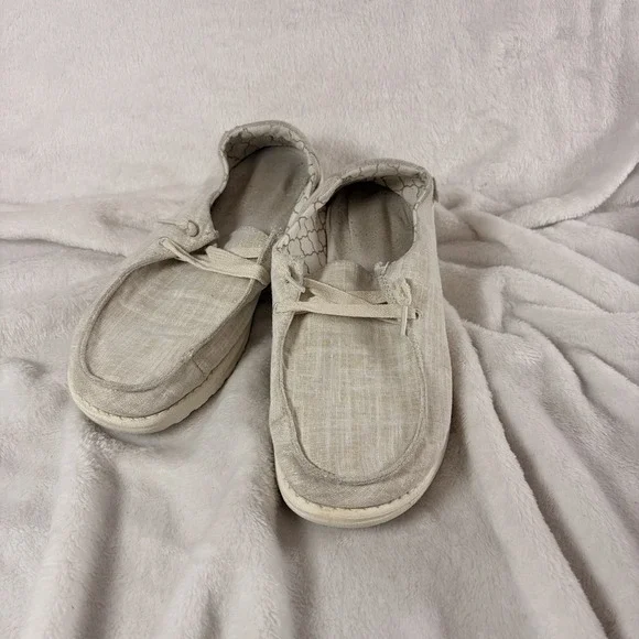 Hey Dude Women's Sz 8  Wendy Slip-On in Sparkling Gold Comfort Casual Shoes GUC