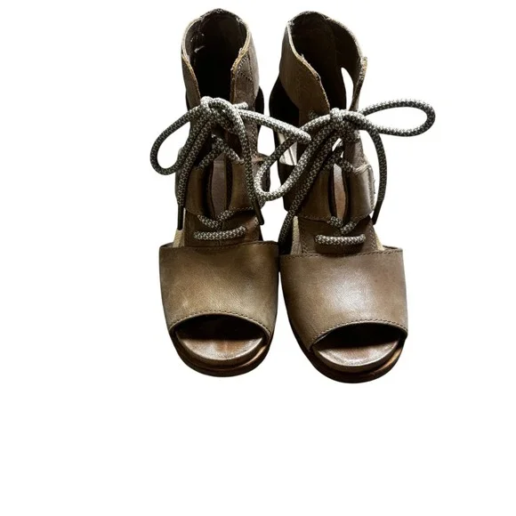 Sorel Joanie Lace Wedge Sandals Womens 9 Ash Brown‎ Excellent Leather NL2453-220