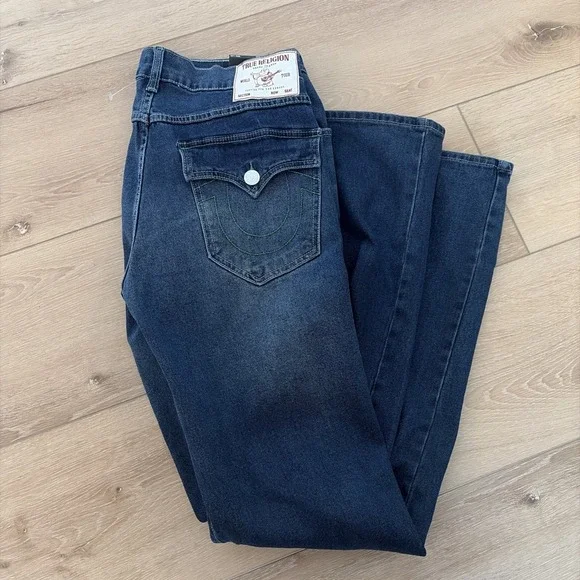 True Religion Ricky Relaxed Straight Jeans Size 34 X 34 NWT Flap Pockets‎