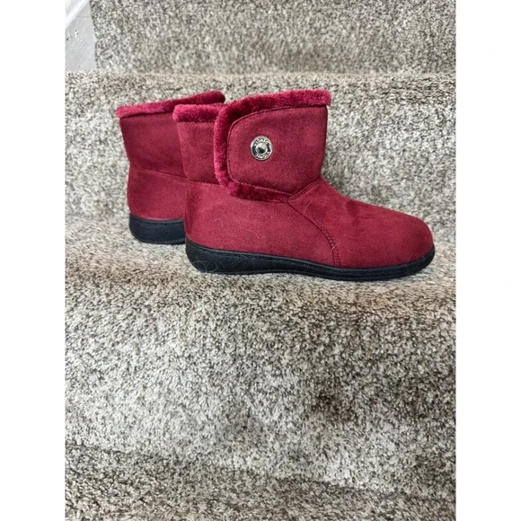 VIONIC NEW Vanah Cranberry Orthoheel‎ Faux Suede Boots Size 6