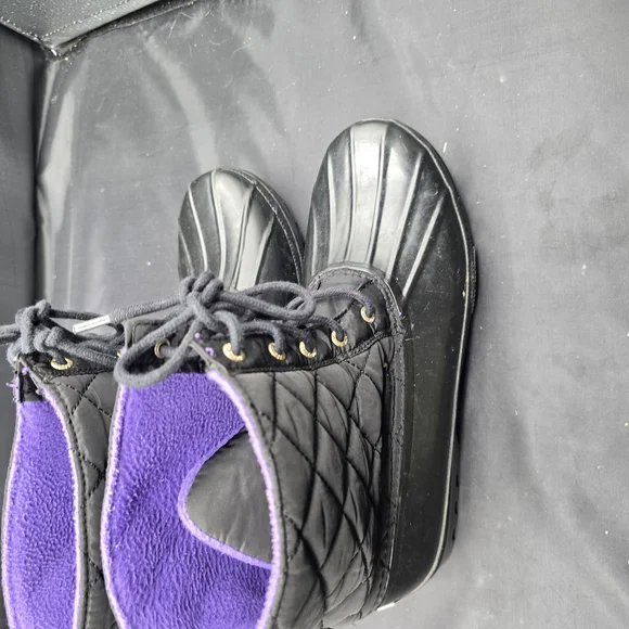 Sperry Black‎ and Purple Winter Boots