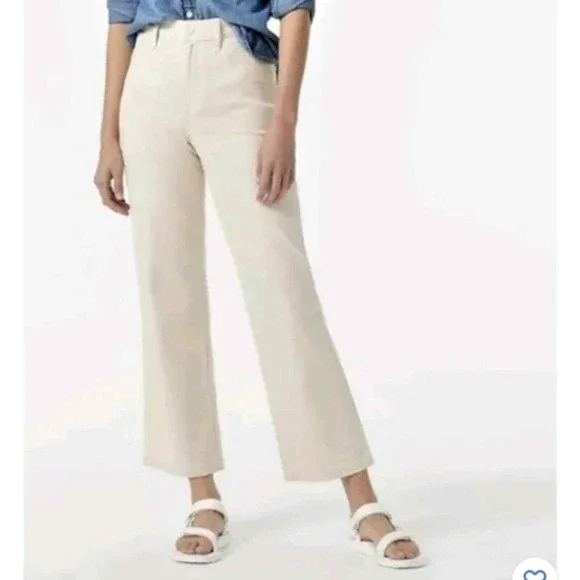J. Crew wide flared leg cream Relaxed jeans‎ size 32 new!!