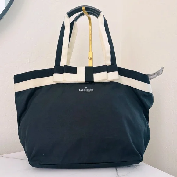 Kate Spade Barrow Street Anabel Baby Bag Diaper Purse Womens Handbag‎