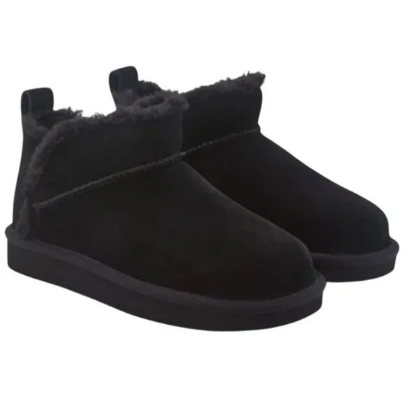 Koolaburra by UGG Kids Koola Ultra Mini Boot Black Suede Girls Size 4 Women's 6