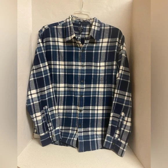 J. Crew Classic  Navy and Cream Plaid Flannel Shirt Size XL