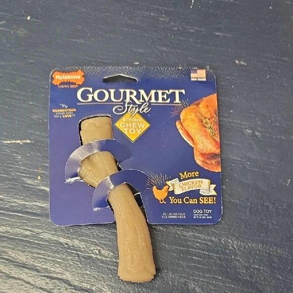 Nylabone Gourmet Style Dog Chew Toy NWT‎