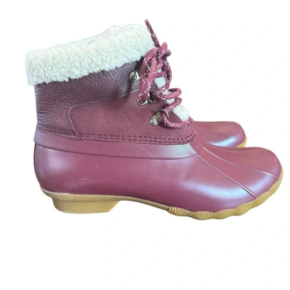 Sperry Saltwater Alpine Bootie Size 9