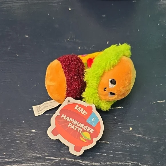 Bark Hamburger Patti Plush Dog Toy NWT Size‎ Small 0-20 Pounds