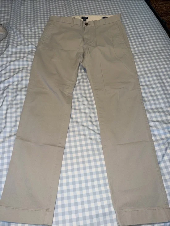 J. Crew Men’s Straight Chinos - Light Khaki